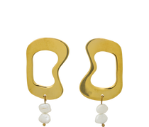 Ethical Squiggle Pearl Earring - Keentu